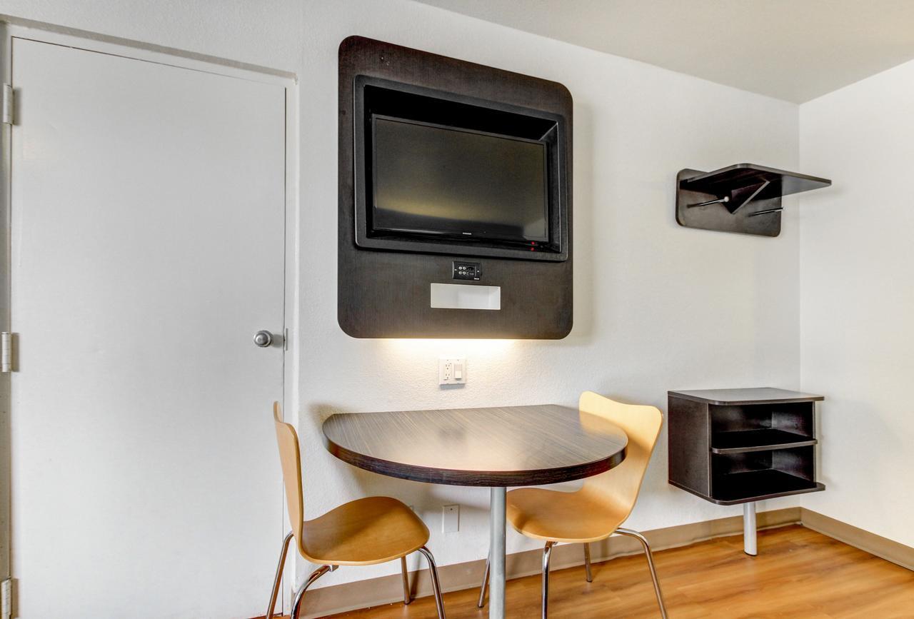 Motel 6 Waco - Lacy Lakeview Bellmead Dış mekan fotoğraf
