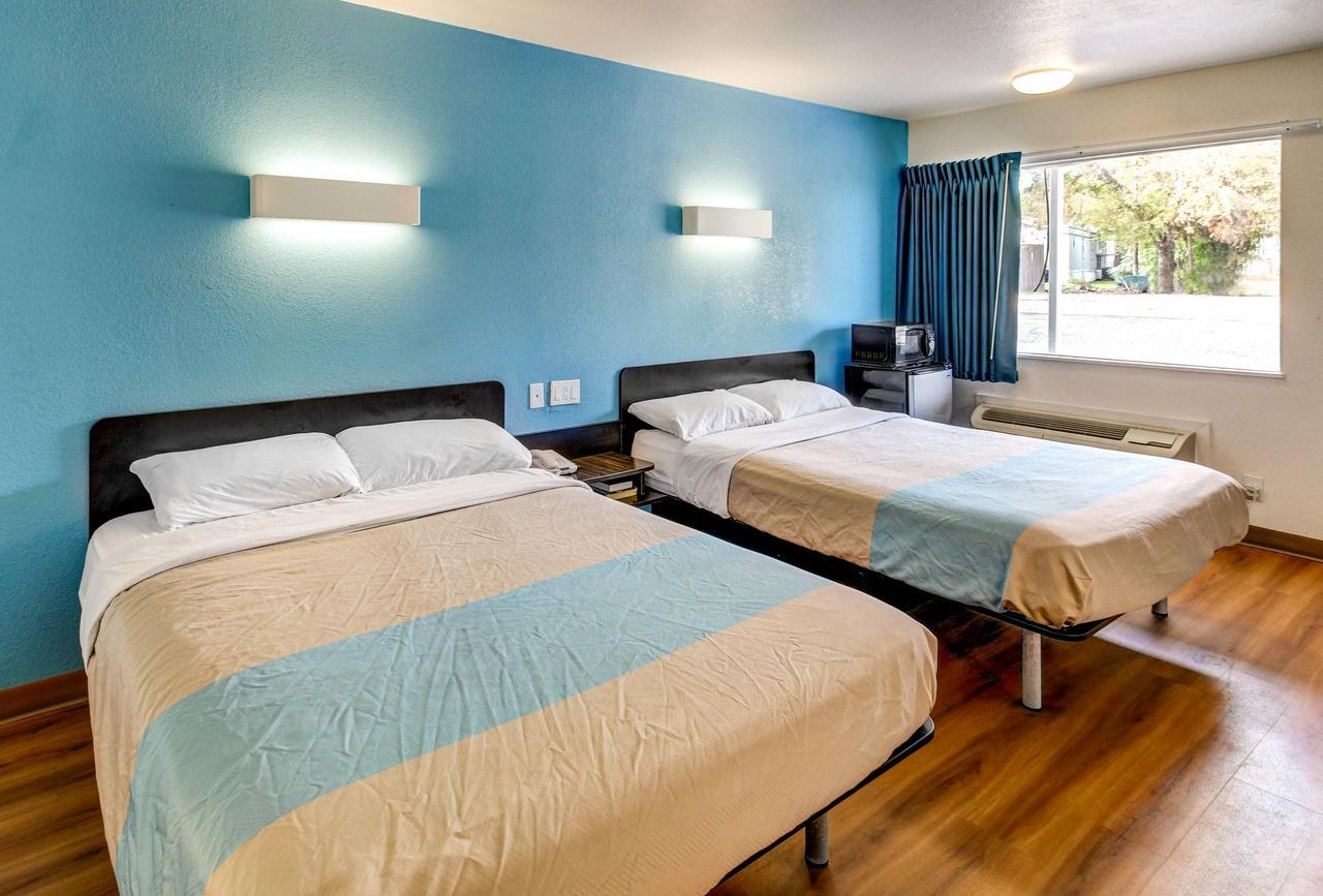 Motel 6 Waco - Lacy Lakeview Bellmead Dış mekan fotoğraf