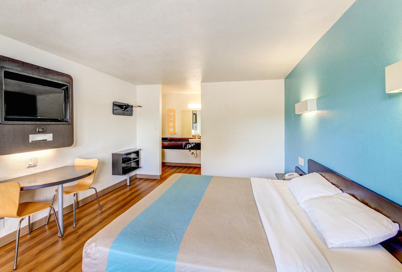 Motel 6 Waco - Lacy Lakeview Bellmead Dış mekan fotoğraf